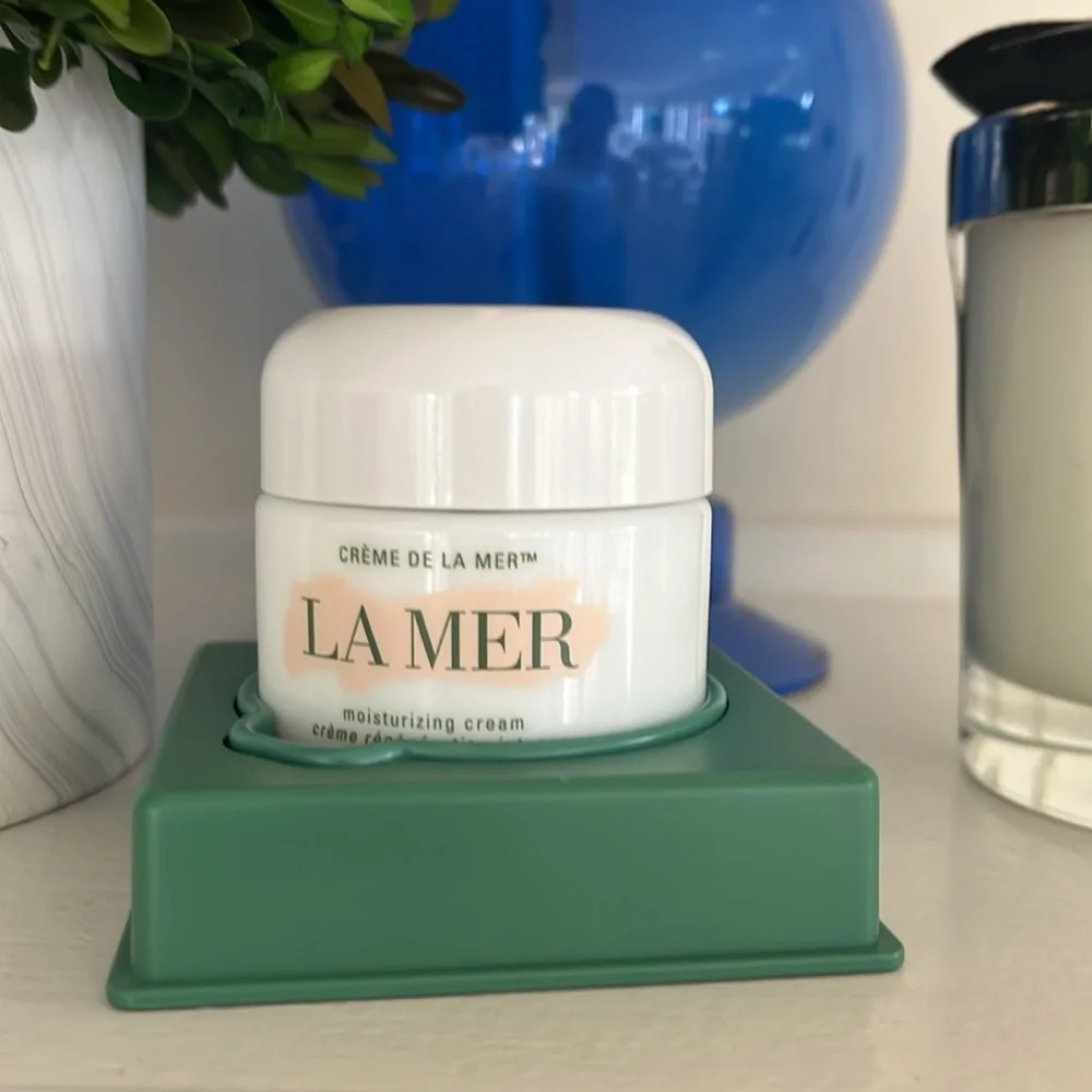 Empty 1 oz La Mer cream jar & box